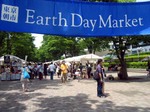 Earth_day_market_june1